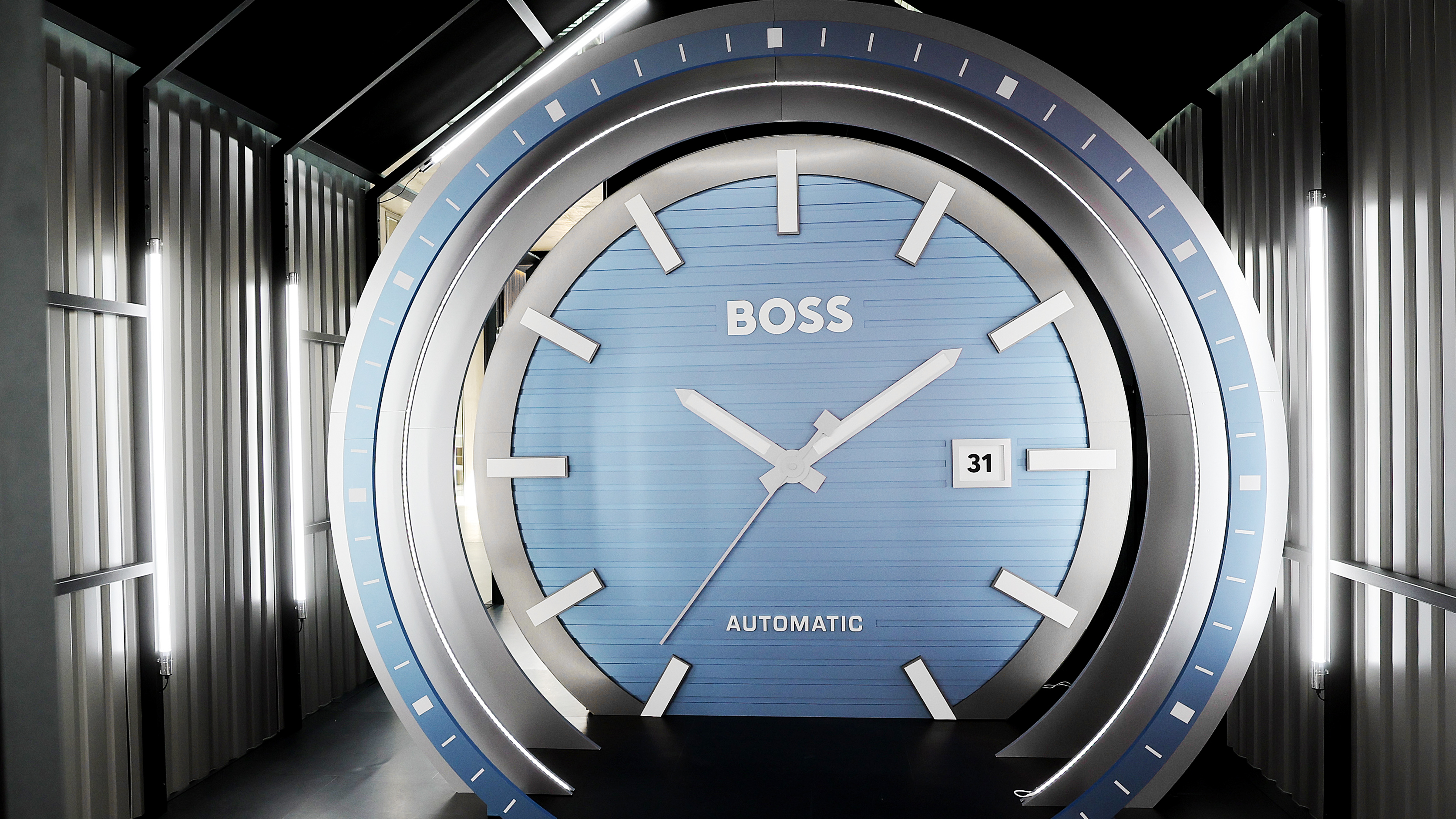 HUGO BOSS Automatic Watch - Pop Up Fläche by Future Supply
